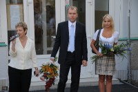 /album/zahajeni-skolniho-roku-v-zs-u-krcskeho-lesa/vitani-deti-jpg/